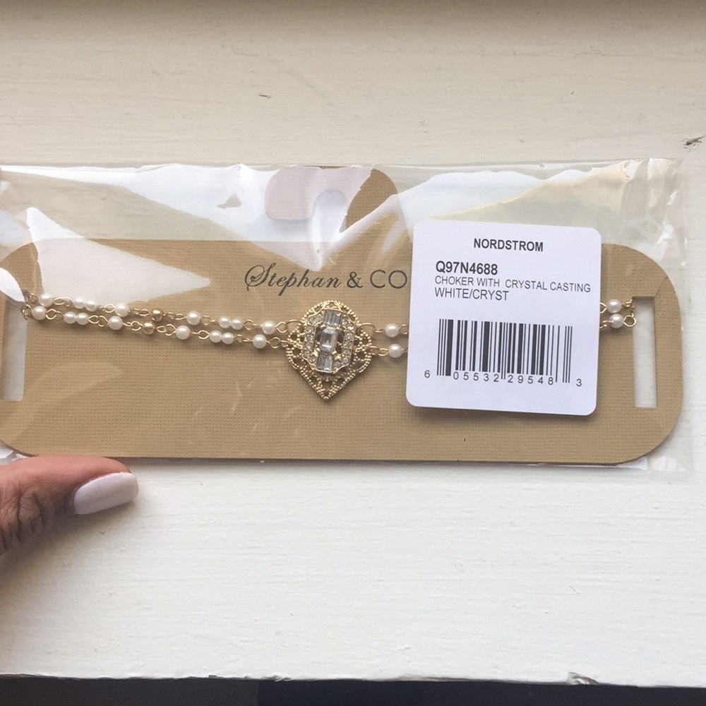 Choker w/ Crystals